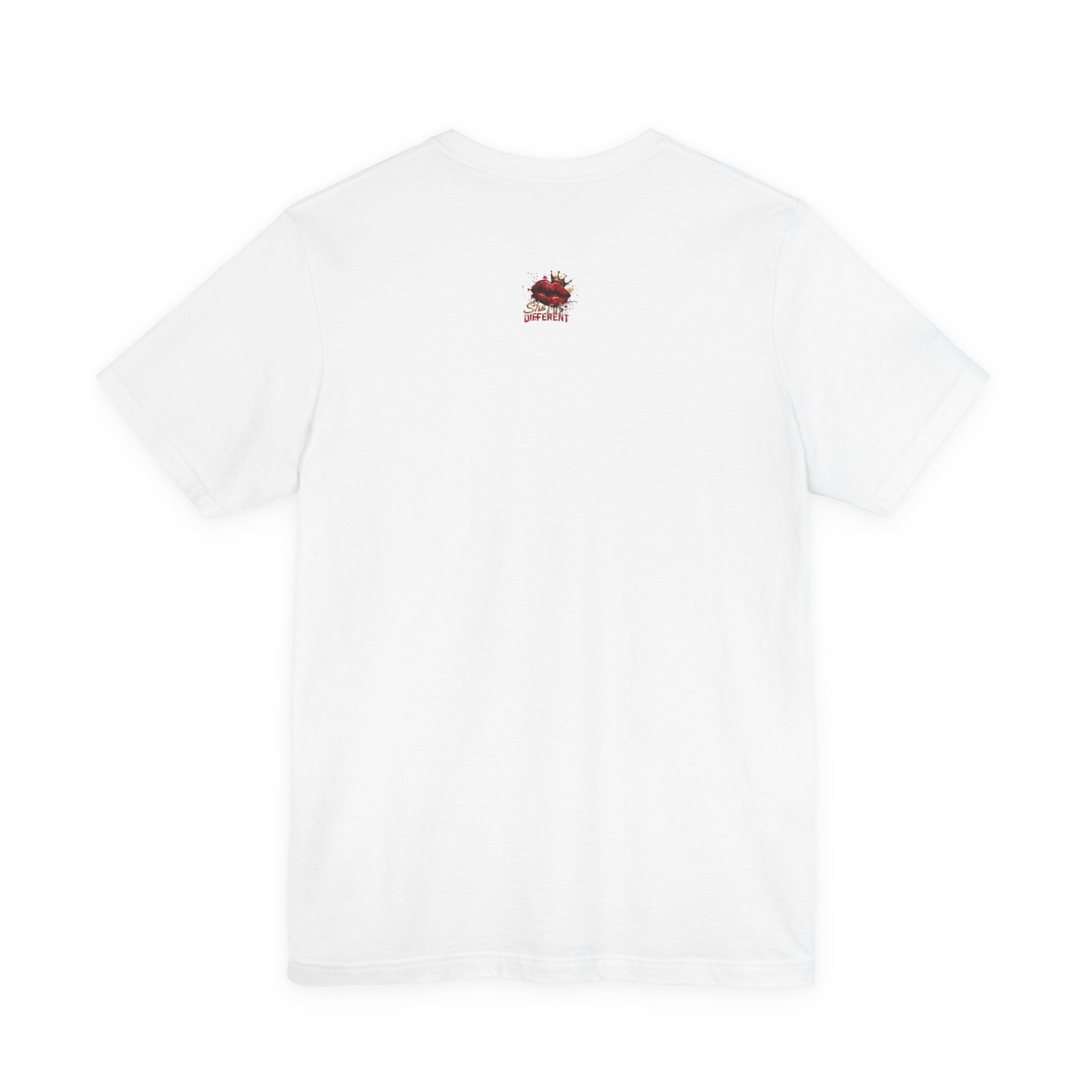 Sitting Pretty: La Reina - Lady Barber Tee